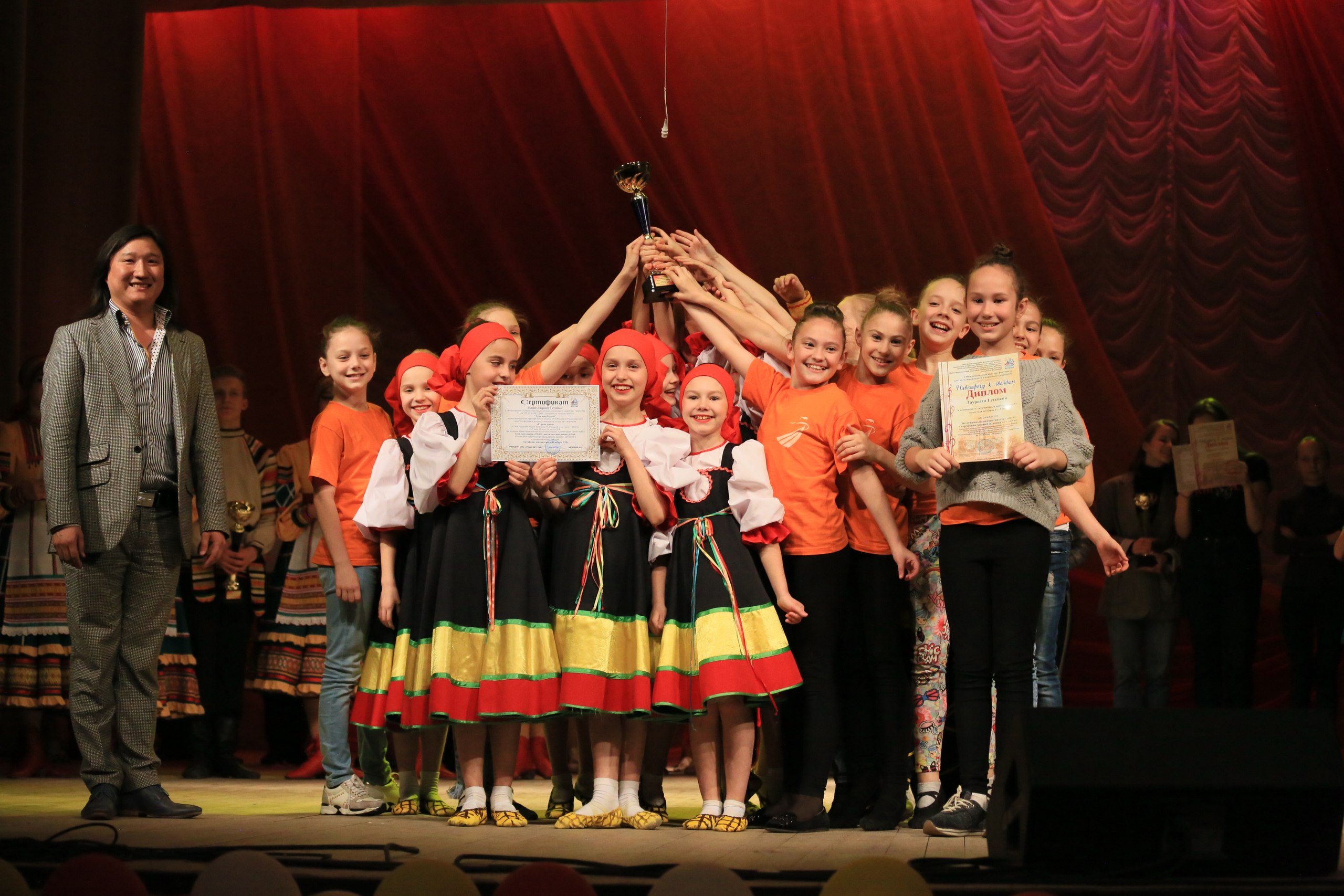 13 мая 2018г впервые в городе Мурманске прошел Международный конкурс-фестиваль детского, юношеского и взрослого творчества 